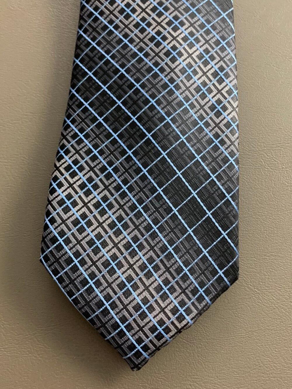 Perry Ellis Portfolio Men's 3'' 100% Polyester Neck Tie, Black Multi Gordan Grid